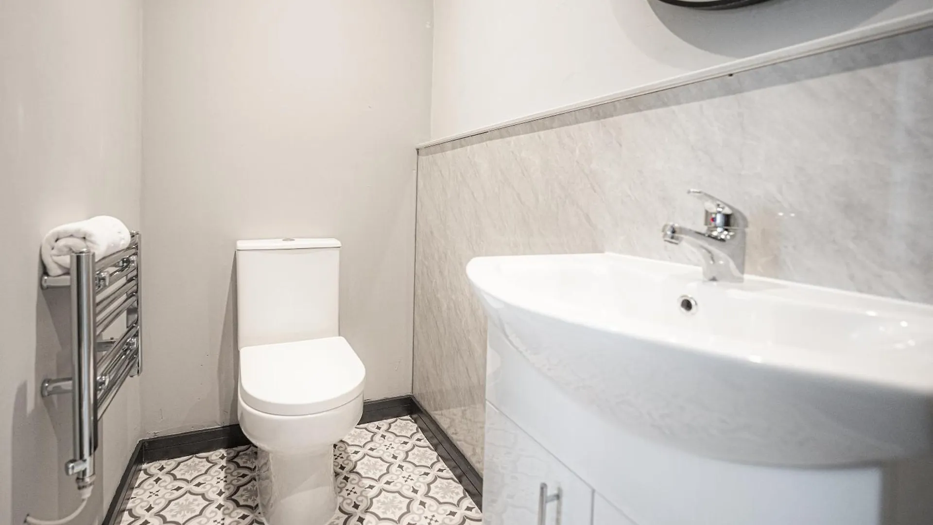 8 Bed House For Contract Workers Villa Stockton-on-Tees United Kingdom