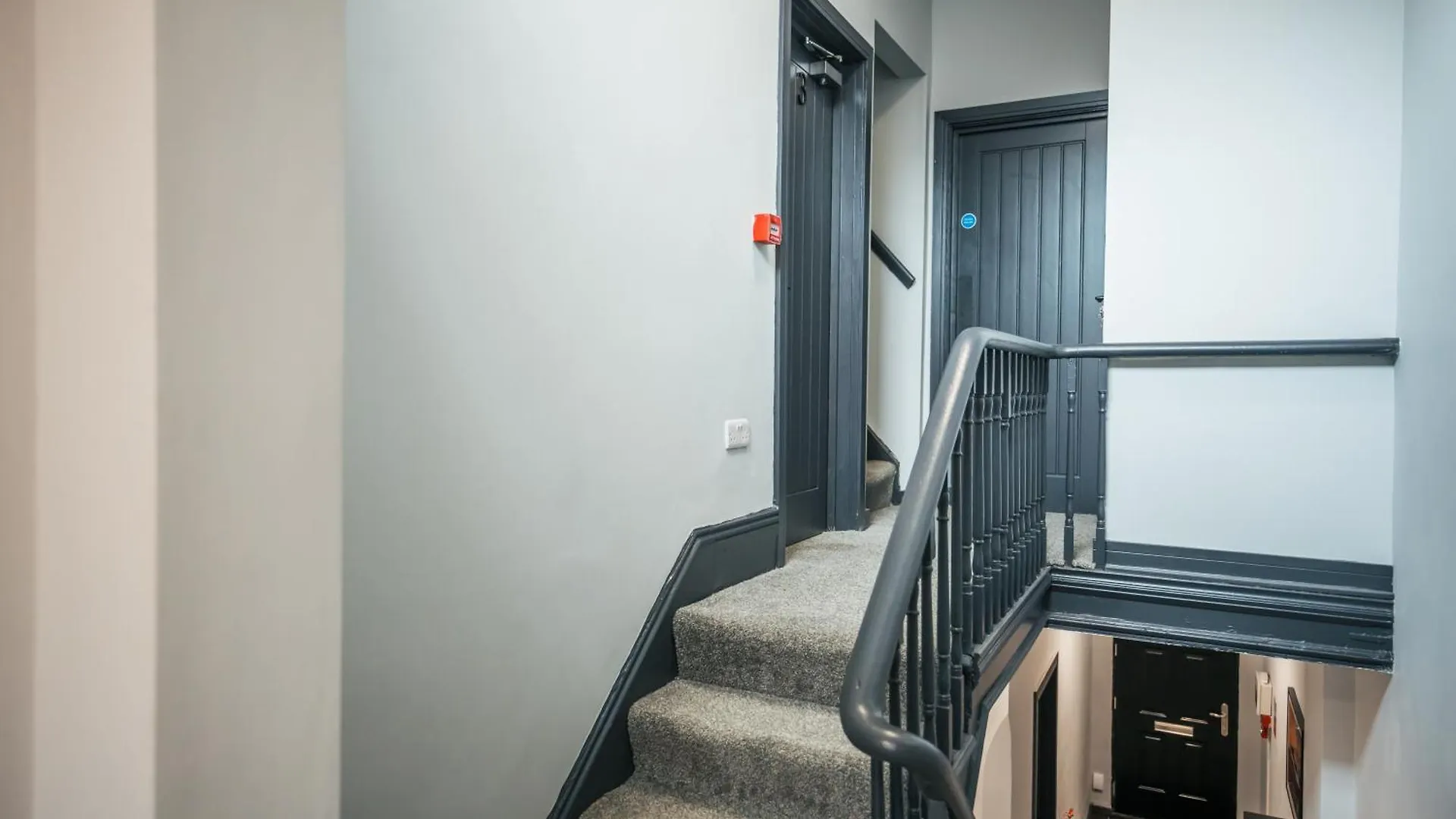 8 Bed House For Contract Workers Villa Stockton-on-Tees